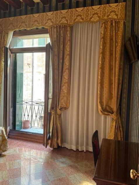 Panada L & S Venedig